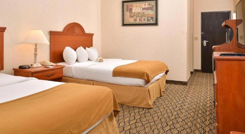 Quality Inn & Suites Jefferson City Exteriér fotografie