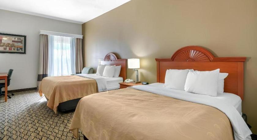 Quality Inn & Suites Jefferson City Exteriér fotografie
