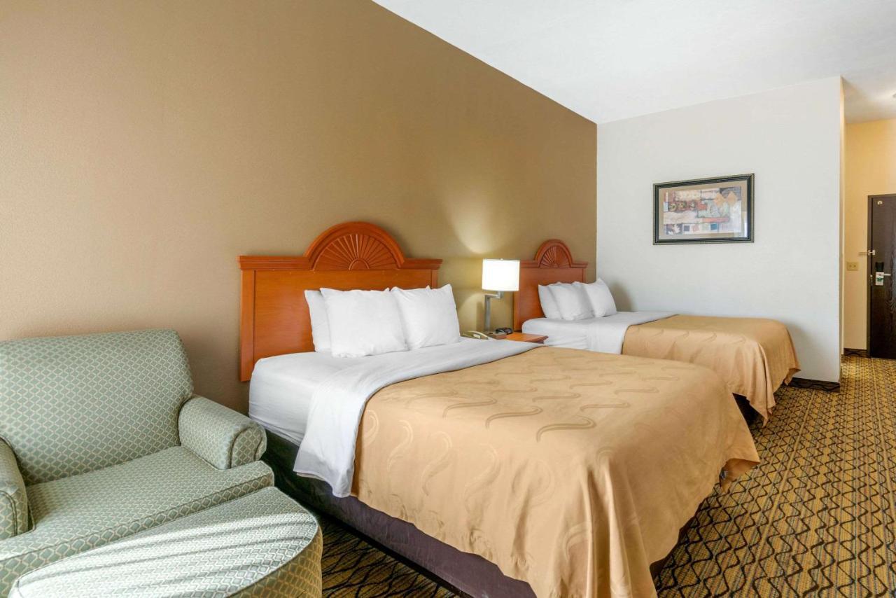 Quality Inn & Suites Jefferson City Exteriér fotografie